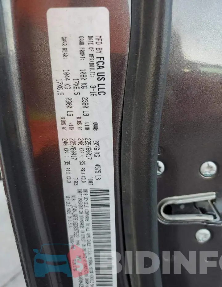 1C4NJRFB1GD697522 Photo# 12