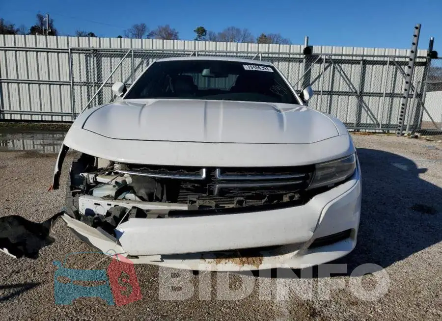 2C3CDXBG5FH917335 Photo# 5