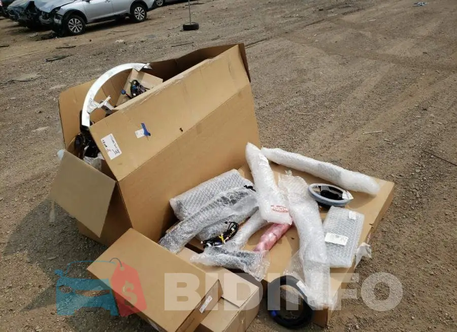 5YJ3E1EB8NF181226 Photo# 12