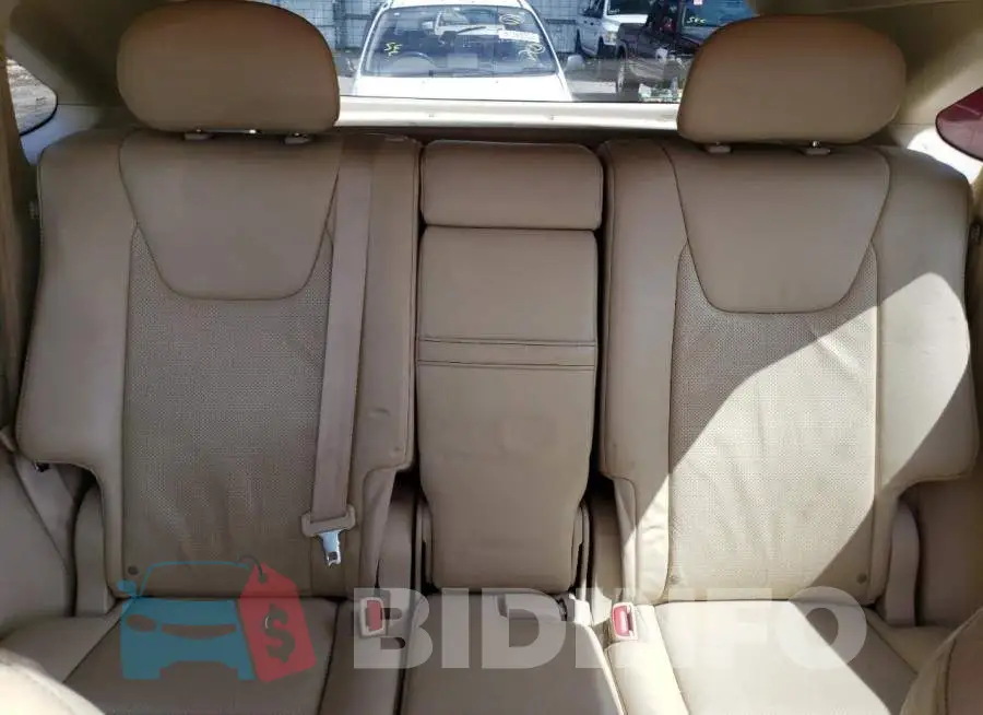 2T2BK1BA4EC242300 Photo# 10