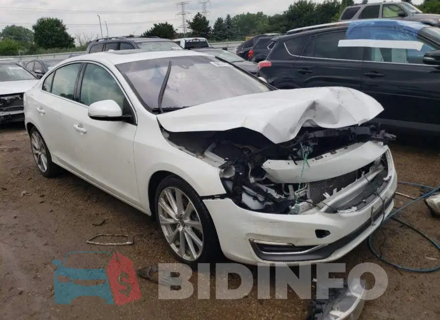 LYV402TK4HB195738 Photo# 4