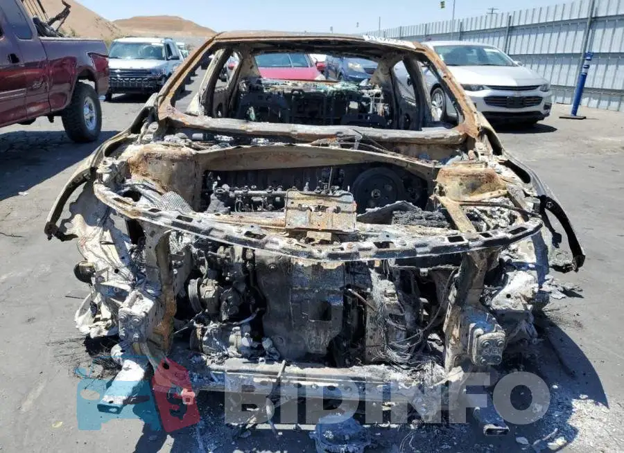 1G1ZD5ST9JF165326 Photo# 5