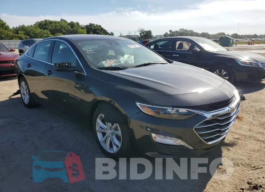 1G1ZD5ST9PF135008 Photo# 4