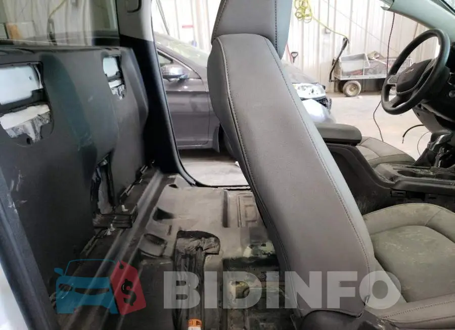 1GCHTBEA4N1123468 Photo# 10