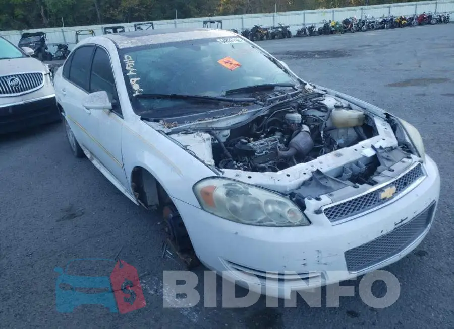 2G1WB5E31E1132824 Photo# 1