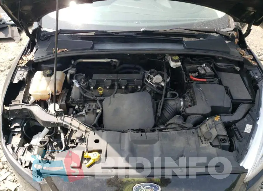1FADP3E26JL266704 Photo# 11