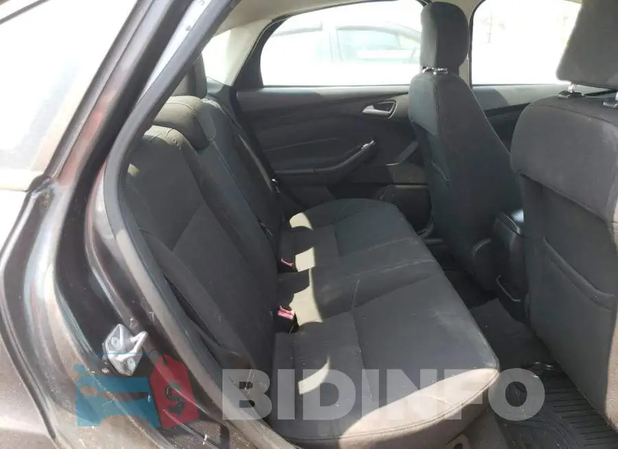 1FADP3F20FL229587 Photo# 10