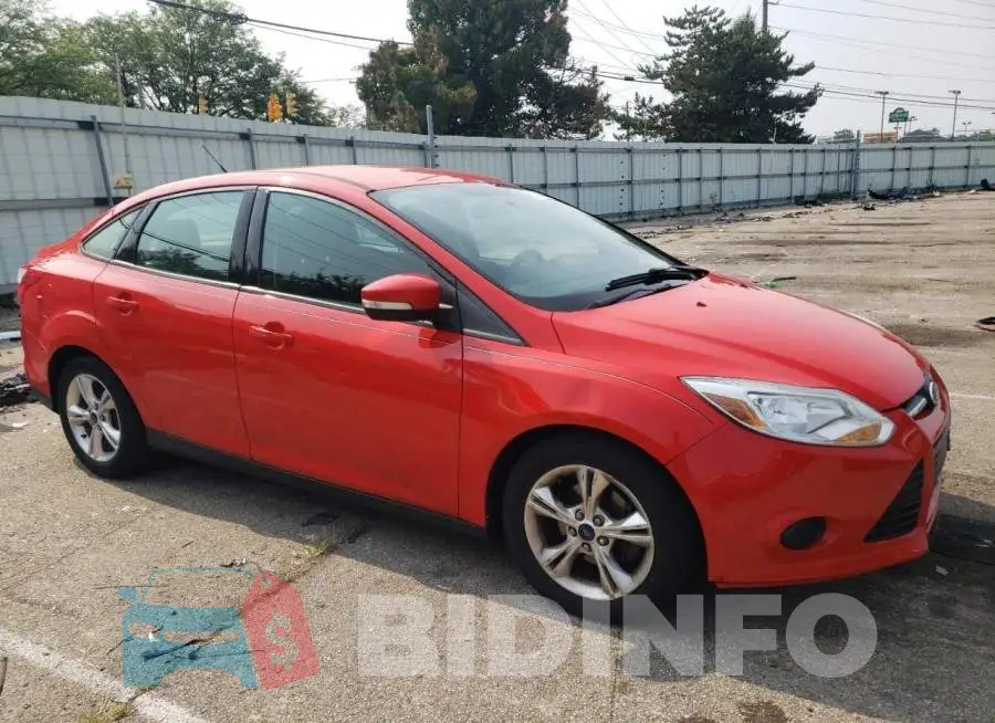 1FADP3F23EL282301 Photo# 4