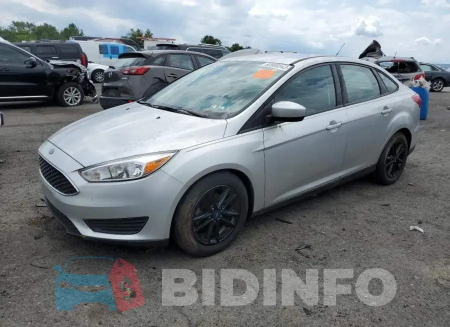 1FADP3F25JL284187 Photo# 1