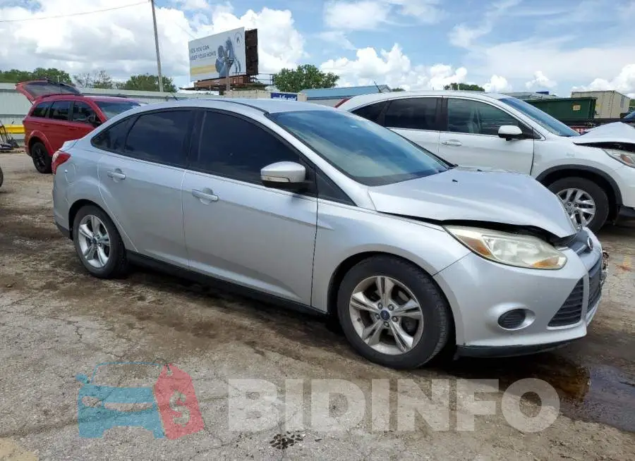 1FADP3F27EL161139 Photo# 4