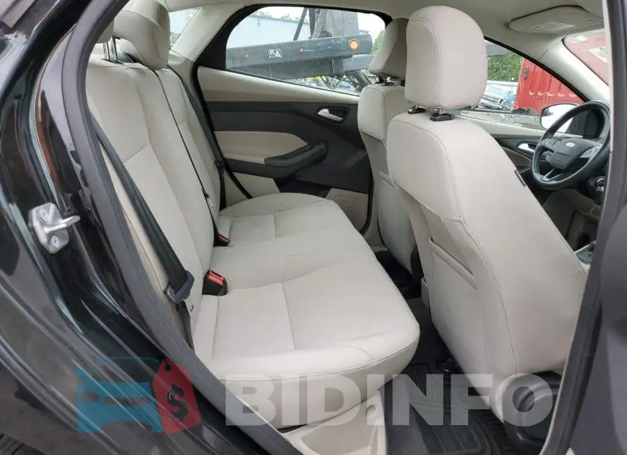 1FADP3F28FL257069 Photo# 10