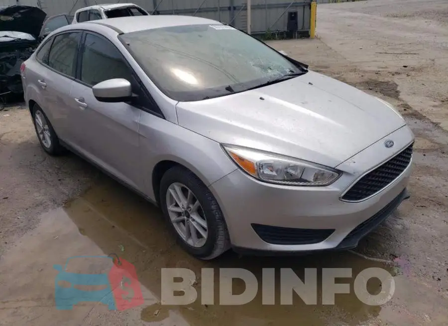 1FADP3F2XJL242842 Photo# 4