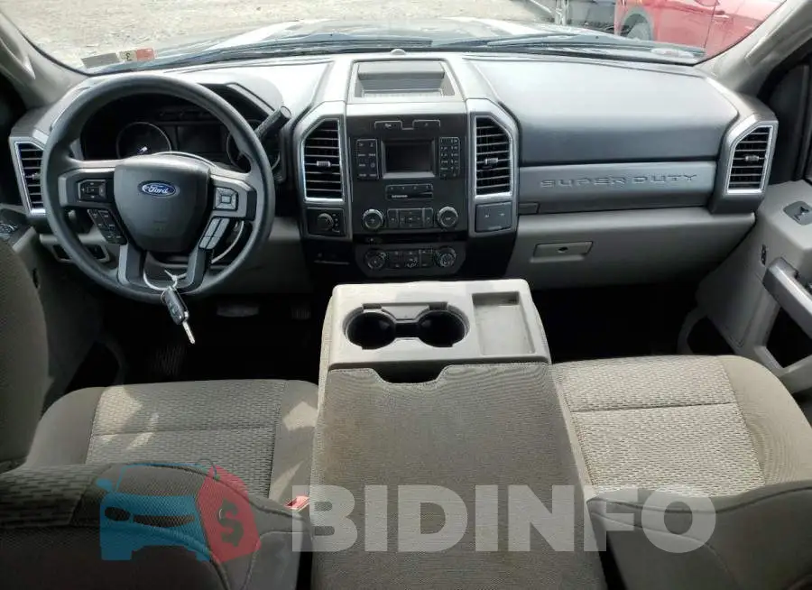 1FT7W2B60JEB22405 Photo# 8