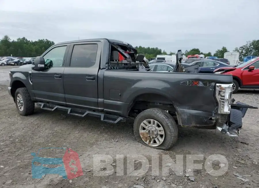 1FT7W2B60JEB22405 Photo# 2