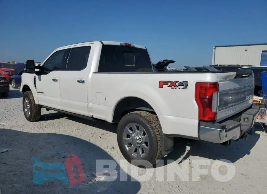 1FT8W3BT1JEB70981 Photo# 2