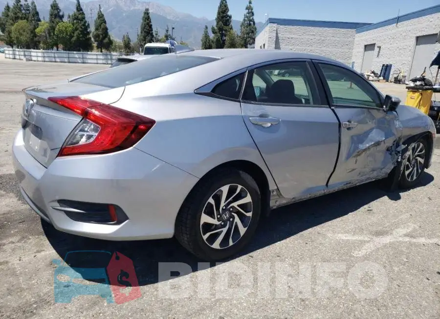 19XFC2F74HE208077 Photo# 3