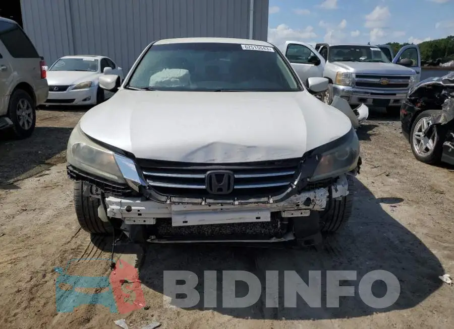 1HGCR2F54FA159576 Photo# 5