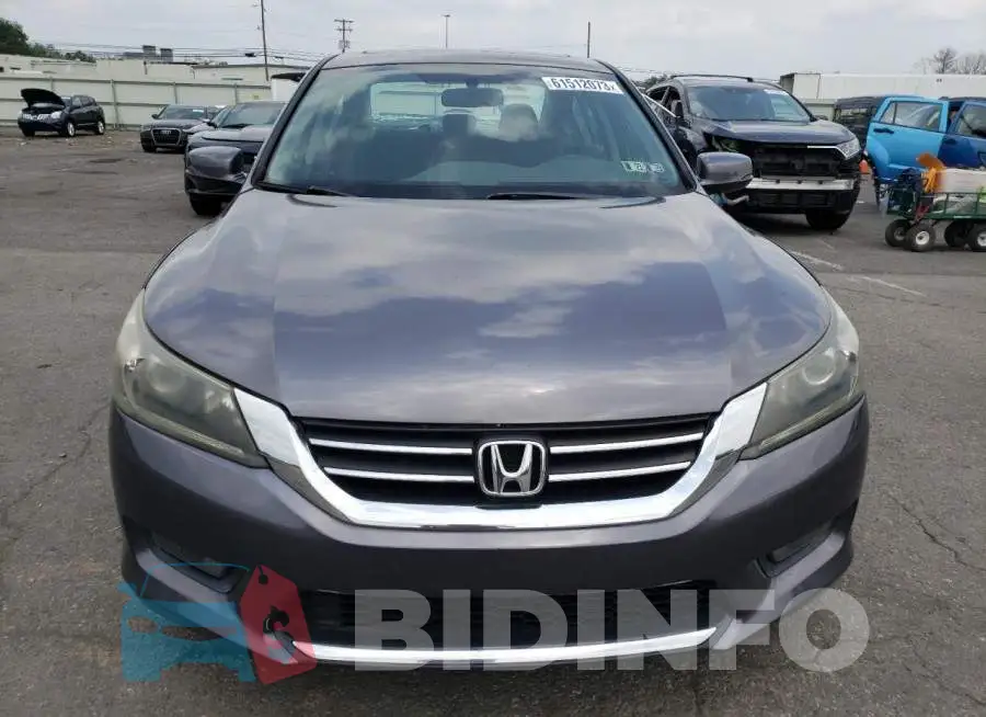 1HGCR2F79EA155247 Photo# 5