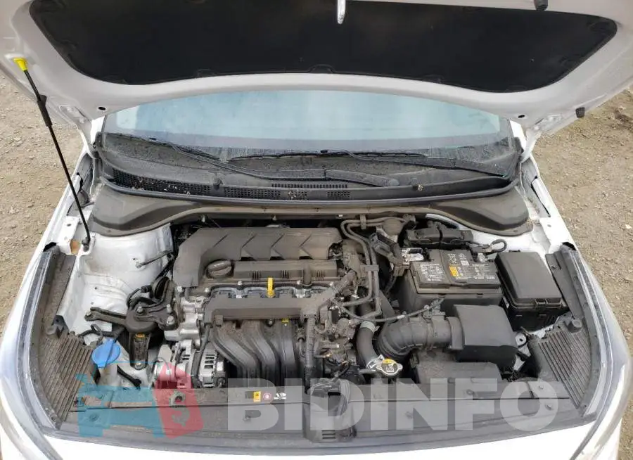 3KPC24A69NE161091 Photo# 11