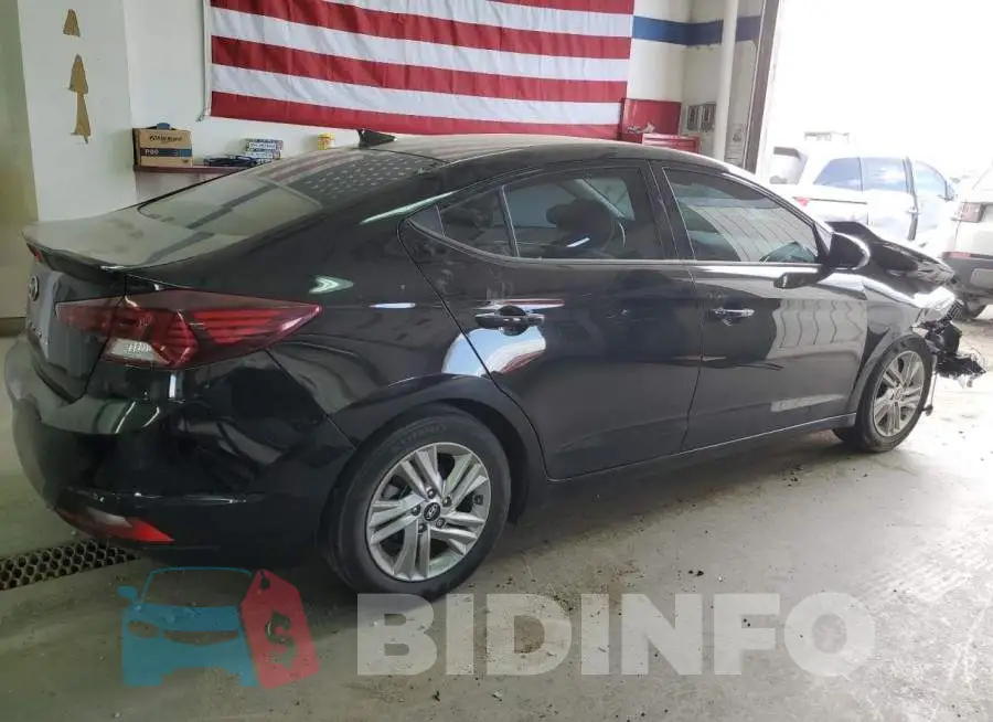 KMHD84LF2LU009521 Photo# 3