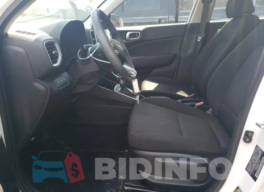 KMHRB8A36MU090127 Photo# 7