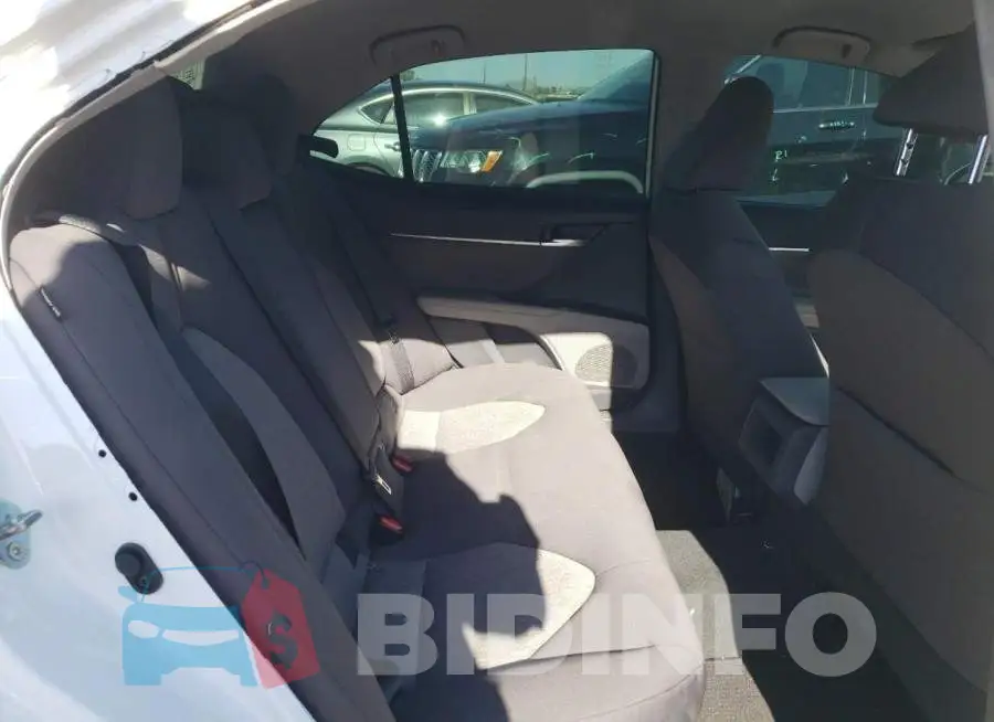 4T1C11AK2LU328805 Photo# 10