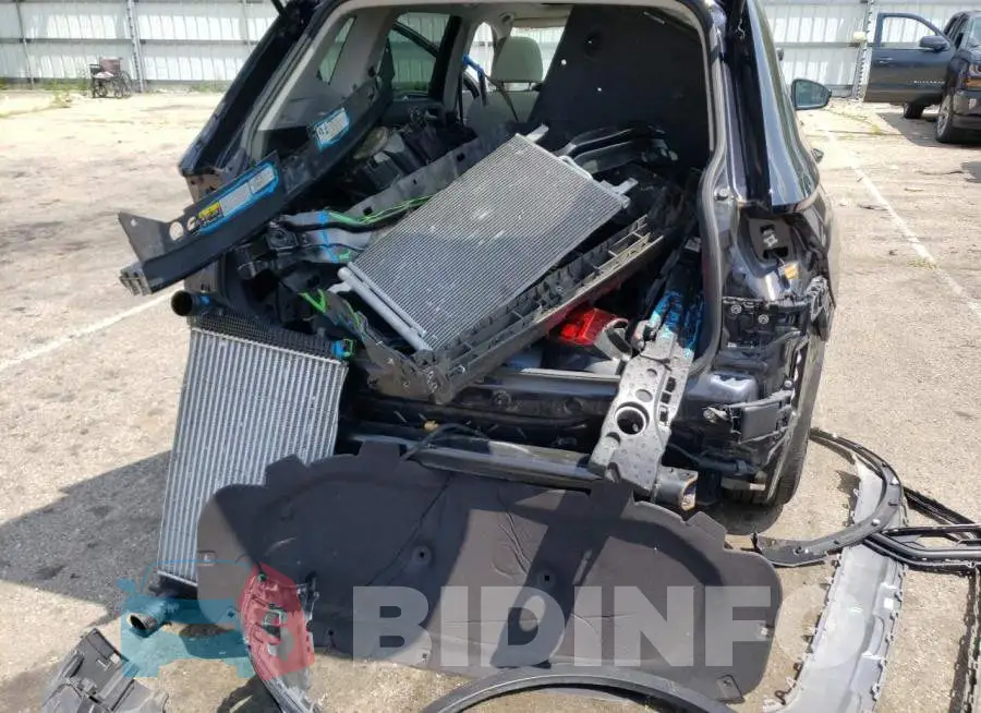 3VV2B7AX4KM091816 Photo# 12