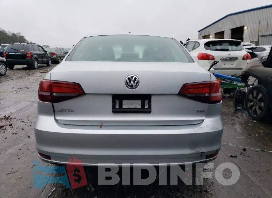 3VW267AJ7GM332383 Photo# 6
