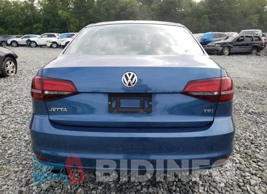 3VW2B7AJ2JM228337 Photo# 6