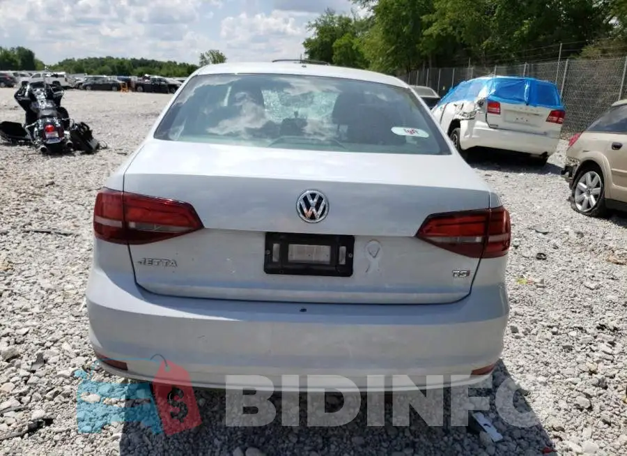 3VW2B7AJ9HM320779 Photo# 6