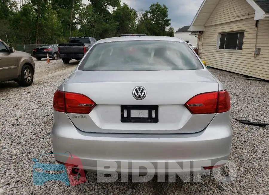 3VW2K7AJ4EM332978 Photo# 6