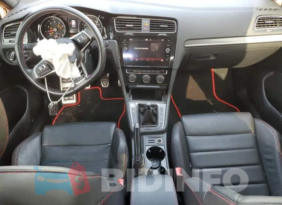 3VW5T7AU0KM015747 Photo# 8