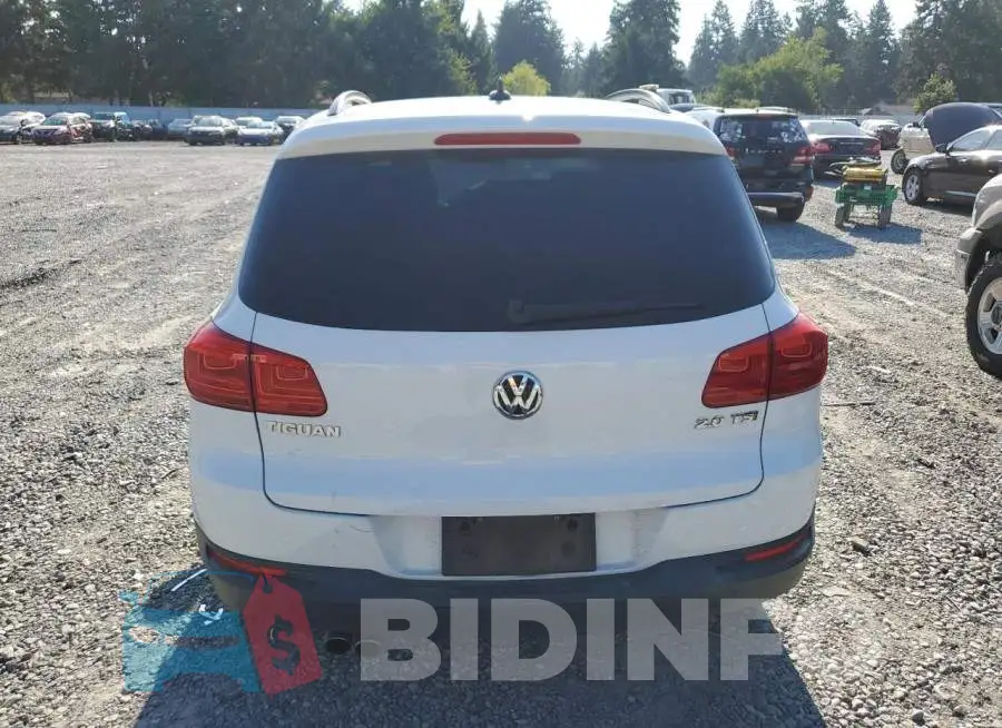 WVGAV7AX2FW608632 Photo# 6