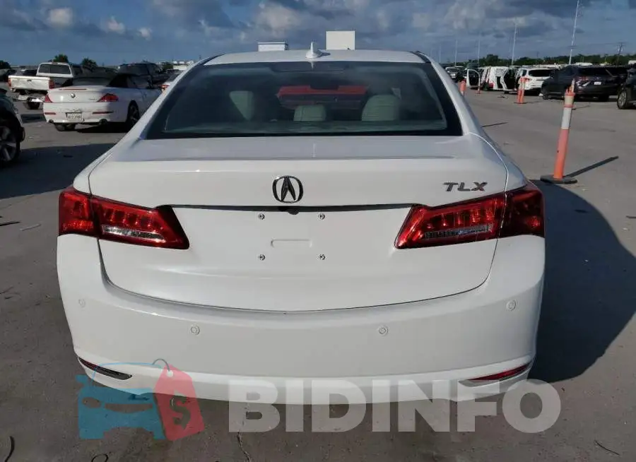 19UUB2F75FA021863 Photo# 6