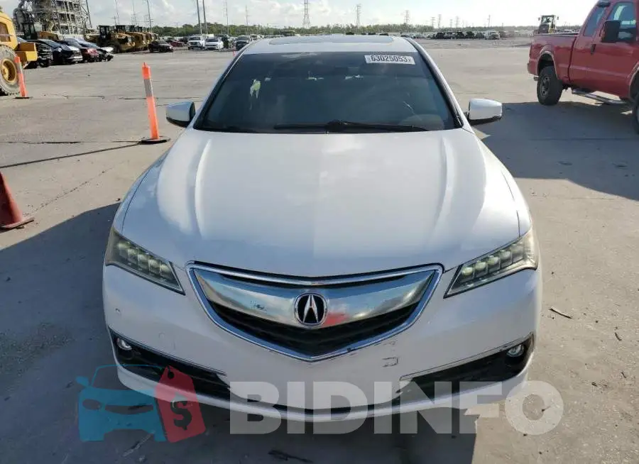 19UUB2F75FA021863 Photo# 5