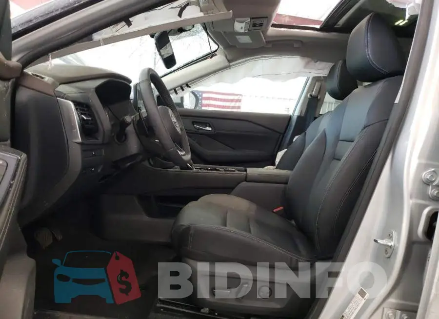 5N1BT3CB4PC746776 Photo# 7