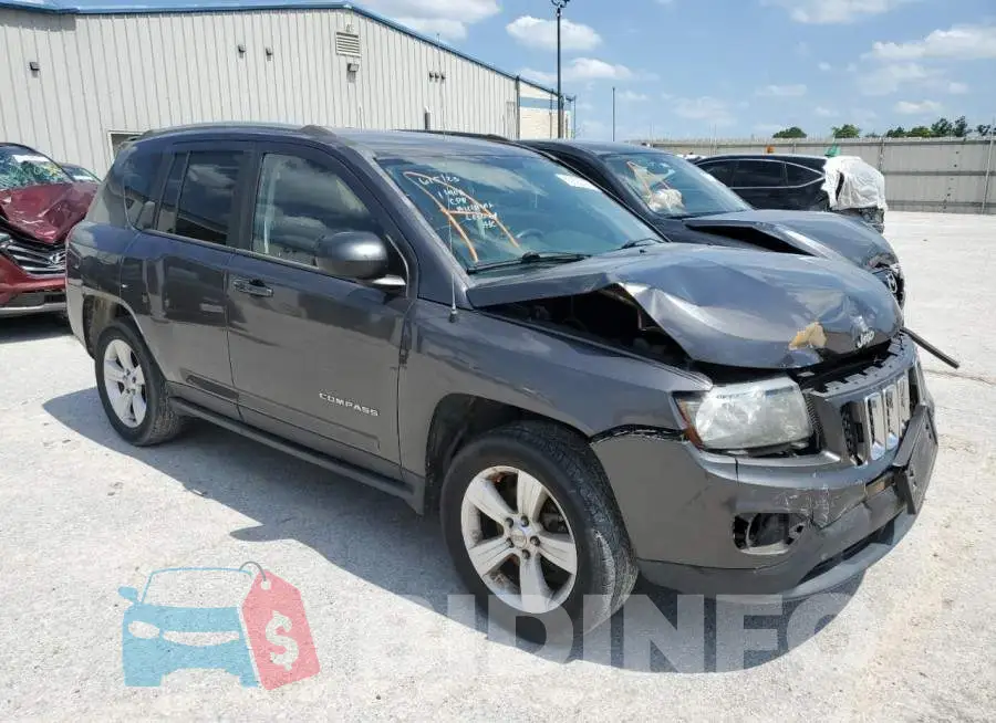 1C4NJCBA2GD524862 Photo# 4