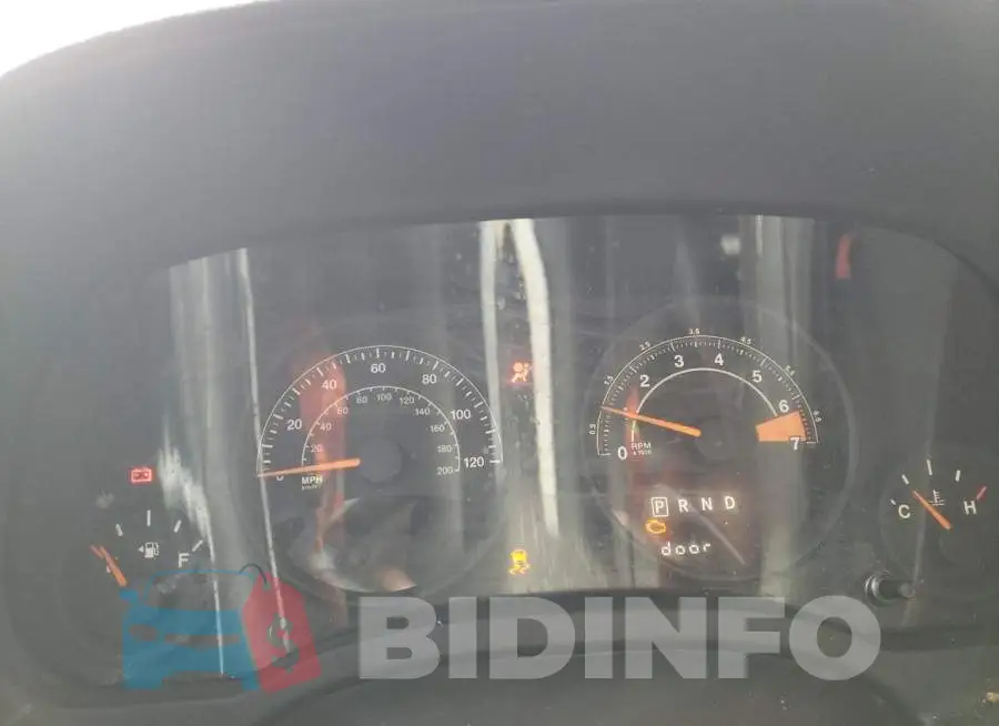 1C4NJPFB8ED799319 Photo# 9