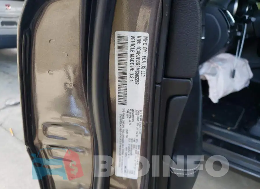 1C4RJFBG8MC562282 Photo# 13