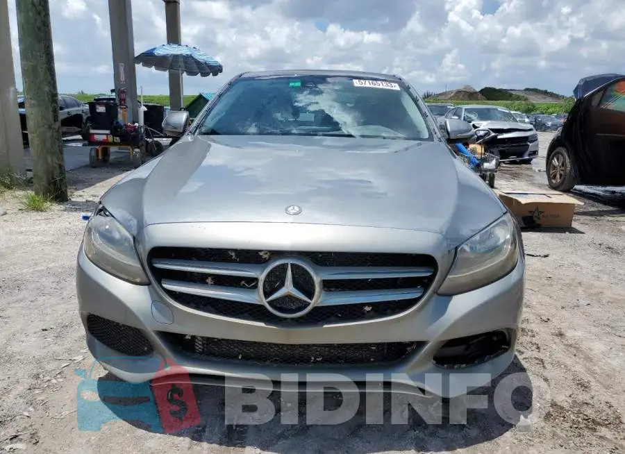 WDDWF4JB6GR183707 Photo# 5