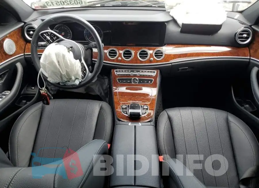 WDDZF6JB1KA651827 Photo# 8