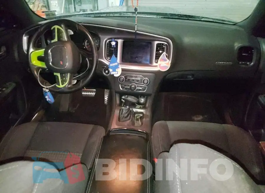 2C3CDXHG9KH685405 Photo# 8