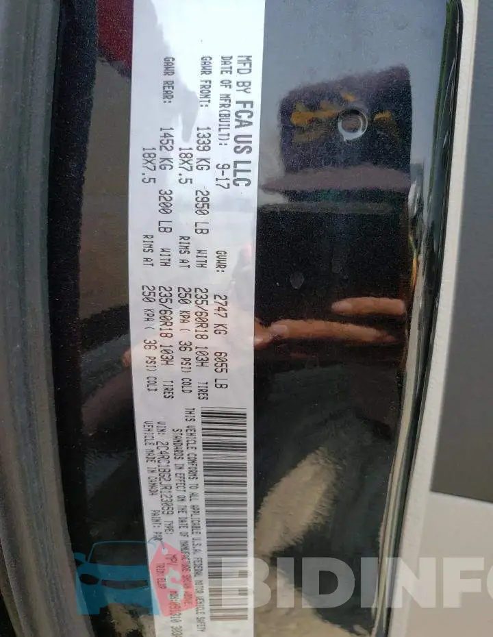 2C4RC1BG2JR123059 Photo# 13