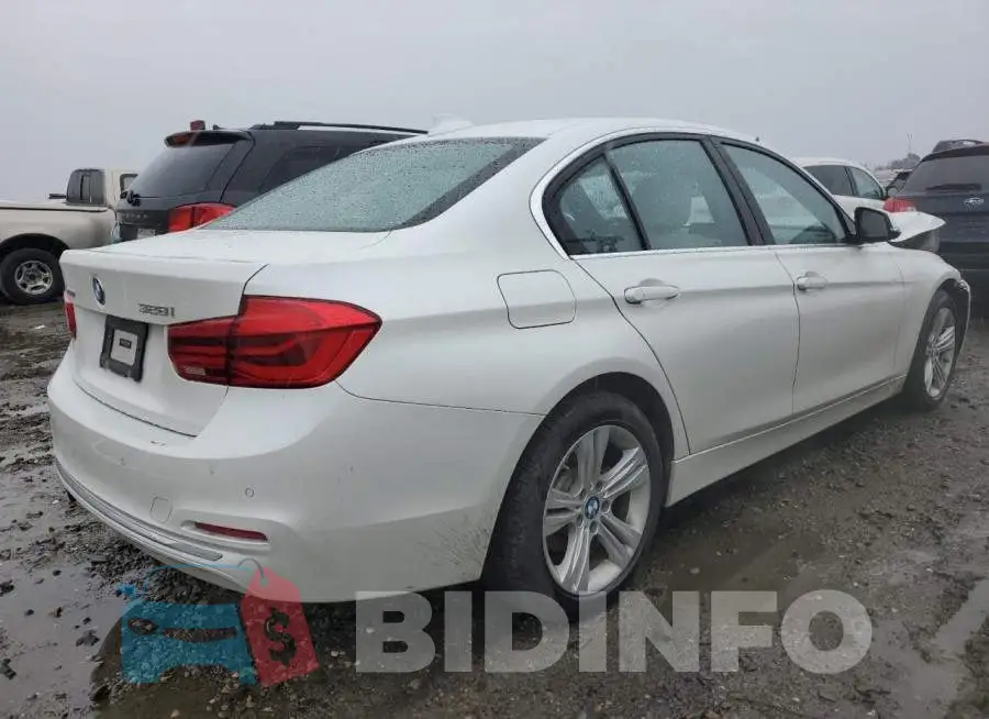 WBA8E3C57GK500195 Photo# 3