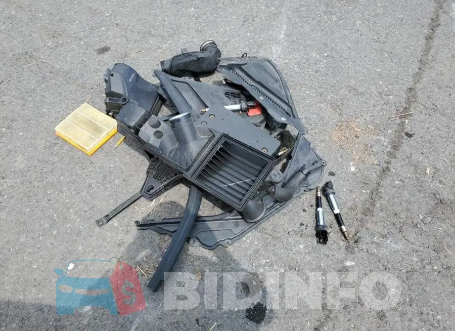 WBA8E3G55GNT26118 Photo# 12