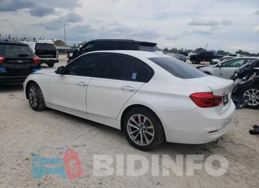 WBA8E5G51JNV02553 Photo# 2