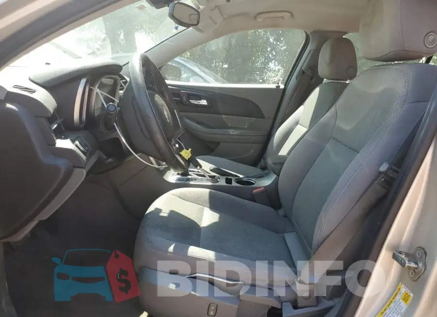1G11B5SL5EF279994 Photo# 7
