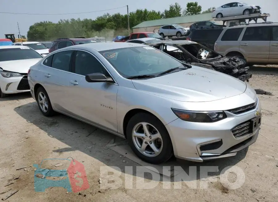 1G1ZB5ST9GF345016 Photo# 4