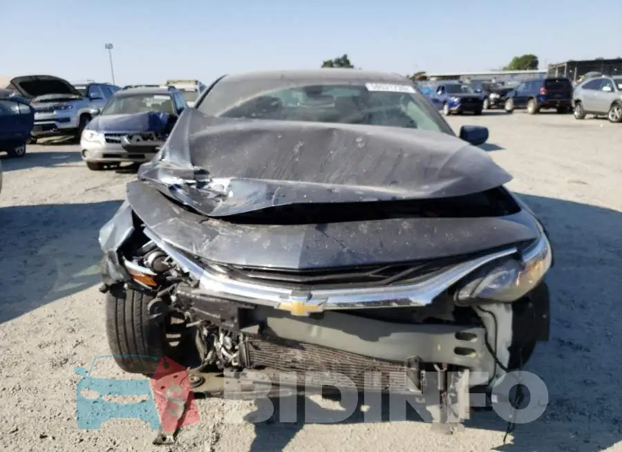 1G1ZD5ST0KF205049 Photo# 5