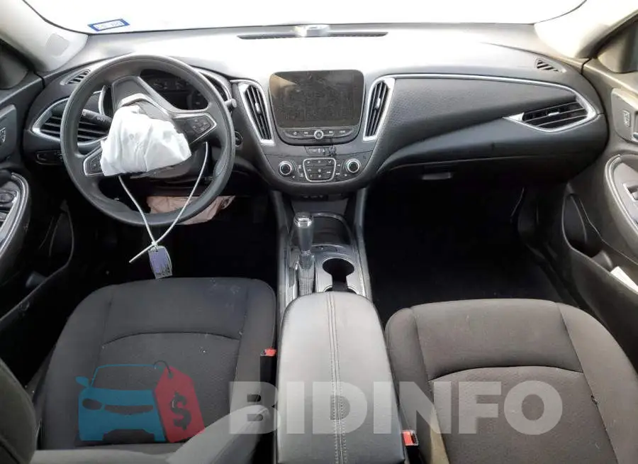 1G1ZD5ST0LF043893 Photo# 8